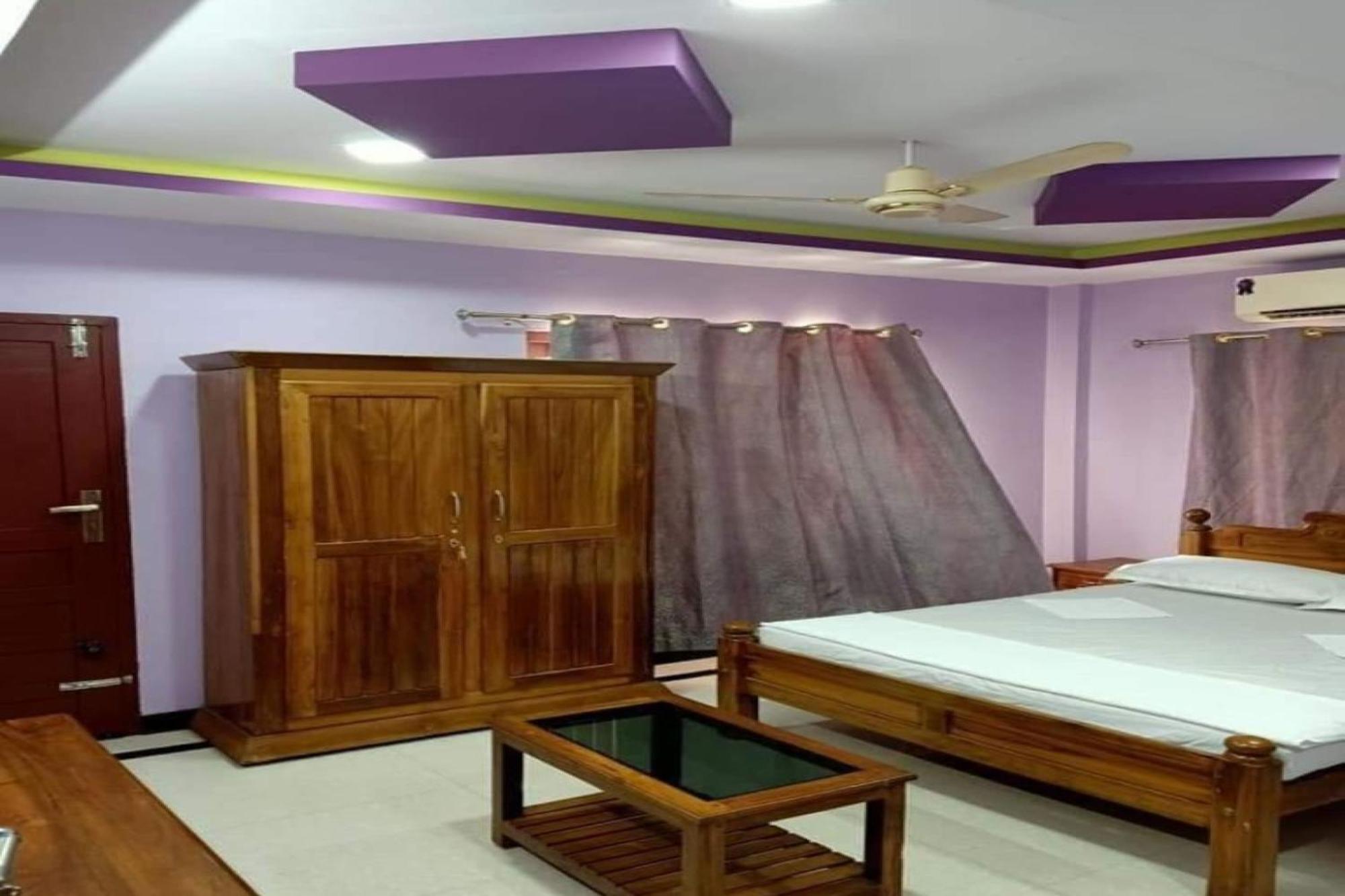 Hotel O Pop Hotel Thiruvananthapuram Ngoại thất bức ảnh